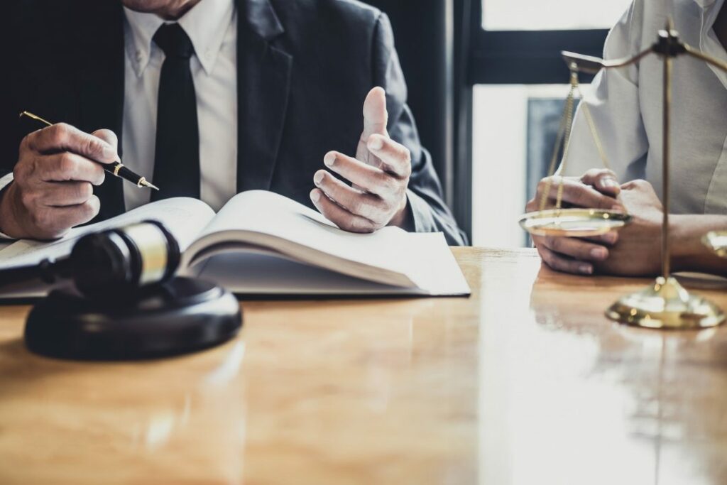 male-lawyer-or-counselor-working-in-courtroom-have-meeting-with-client-are-consultation-with-e1622361295697.jpg male-lawyer-or-counselor-working-in-courtroom-have-meeting-with-client-are-consultation-with-e1622361295697.jpg